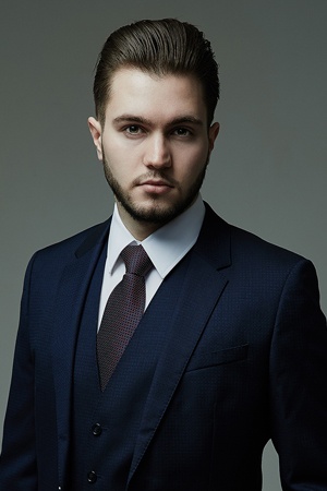 Алексей Асланов